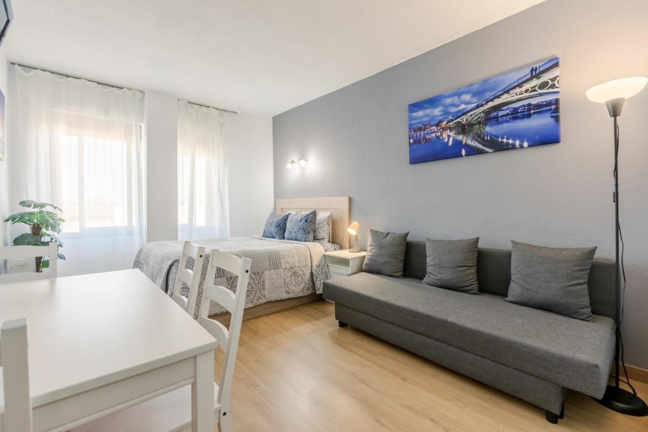 Apartament Hispalis Triana Sevilla Exterior foto